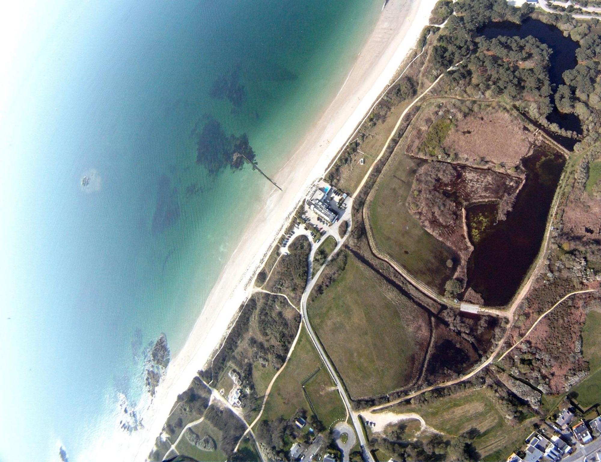Logis Hotel & Restaurant Les Mouettes - Larmor Plage, Proche De Lorient Exterior photo